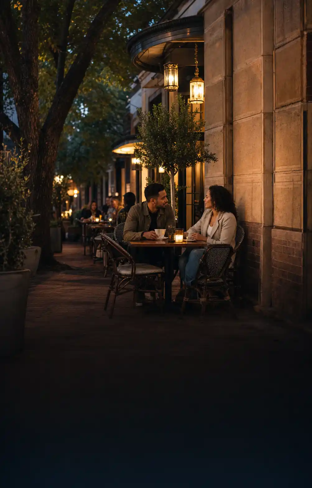 Bloemfontein leafy café terrace in the early evening